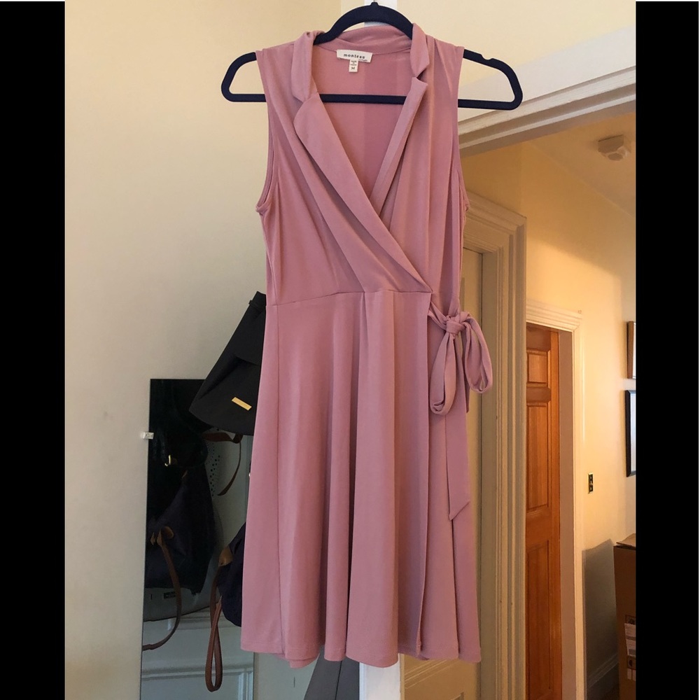 Size M Monteau dress
